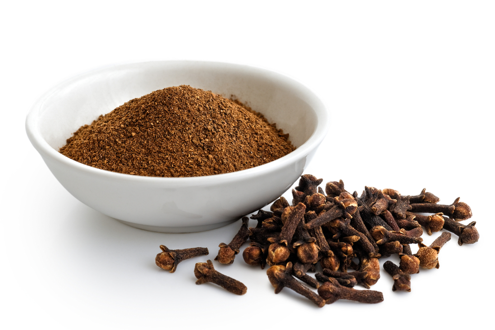 clove spice for gut health